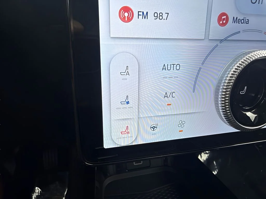 Used 2025 White Ford Premium image 12