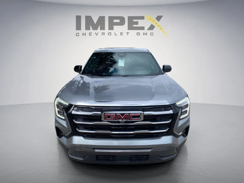New 2027 Sterling Metallic GMC Elevation image 8