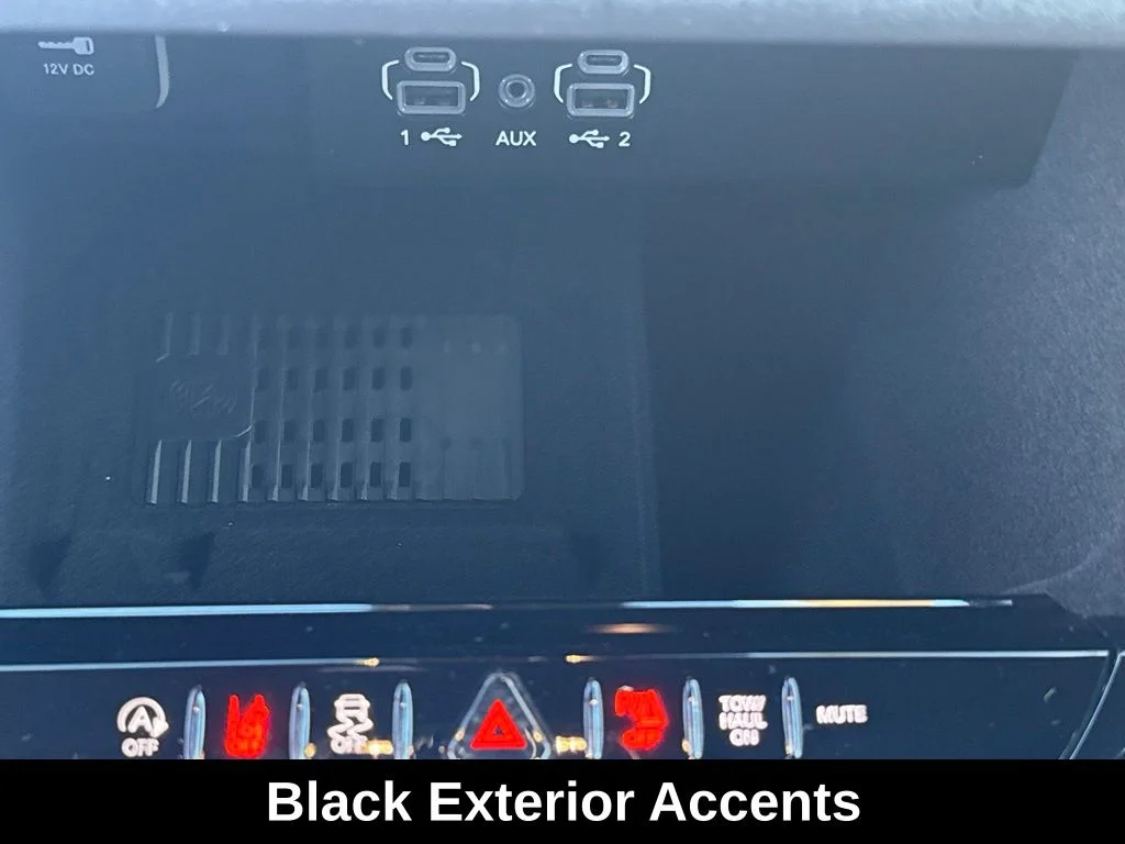 New 2026 Baltic Gray Metallic Clearcoat Jeep Limited Altitude image 16