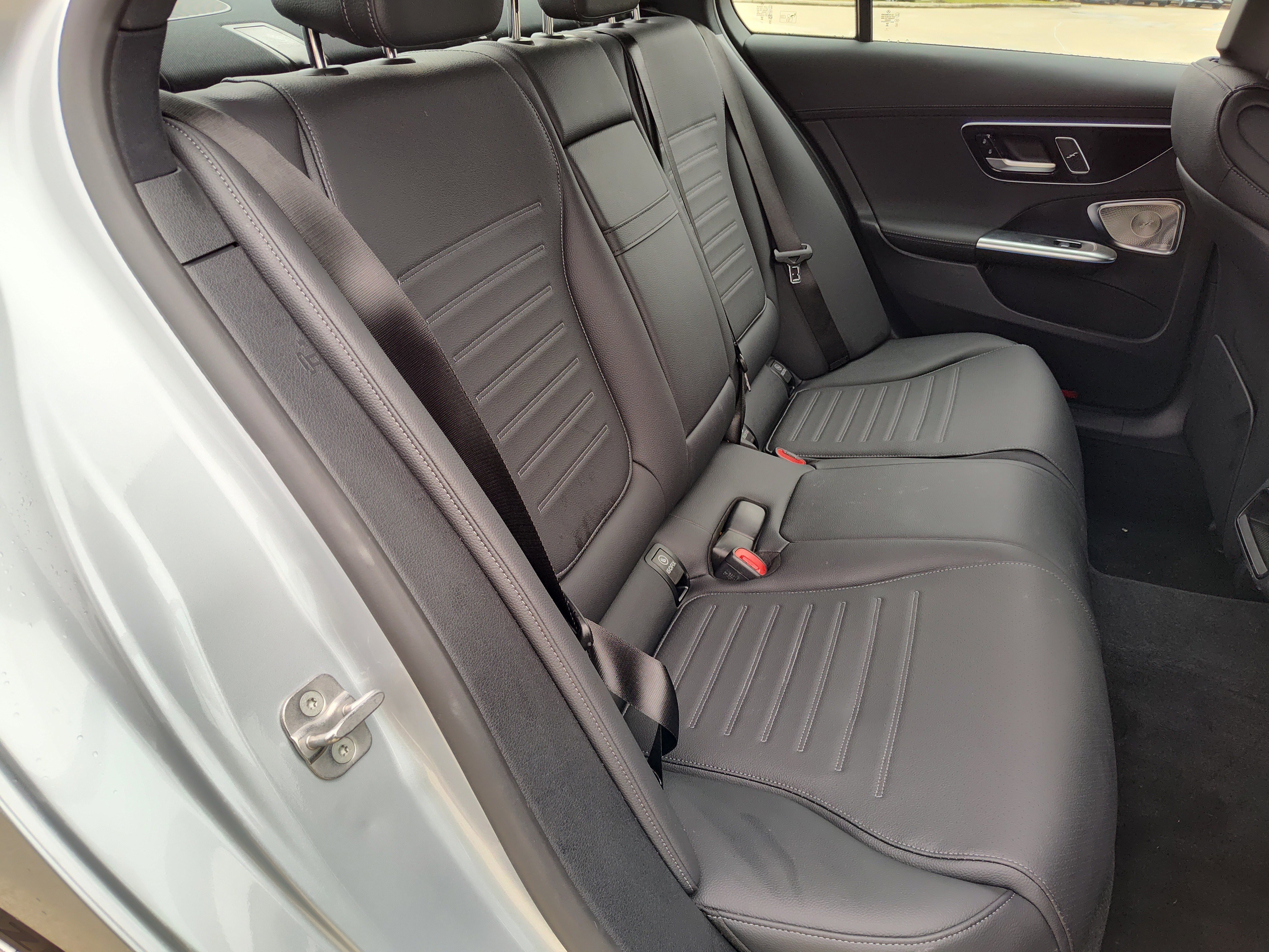 2025 Mercedes-Benz C-Class Sedan C 300 - Photo 51