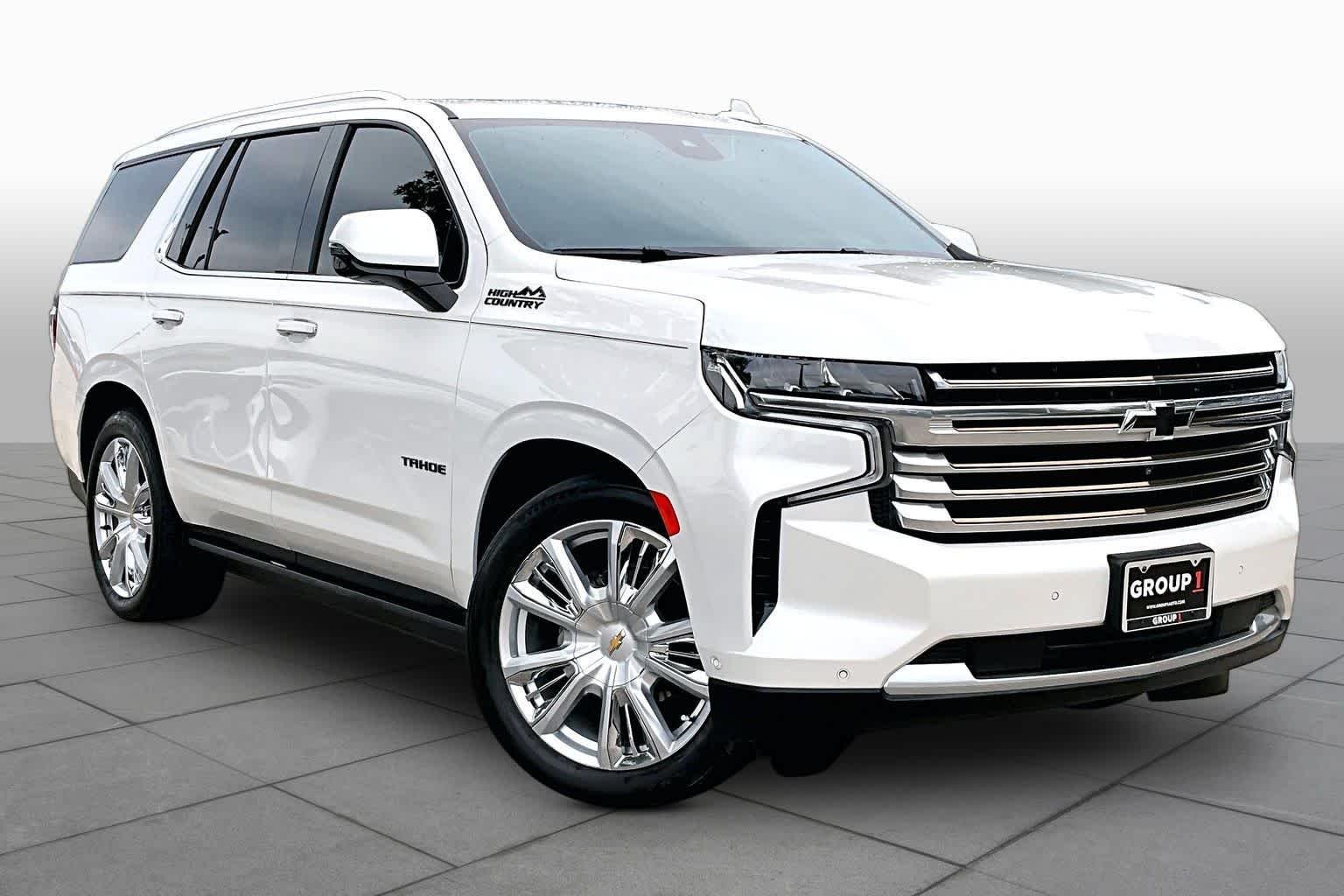 Used 2023 Iridescent Pearl Tricoat Chevrolet High Country image 2