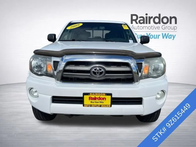 Used 2009 Super White Toyota  image 2
