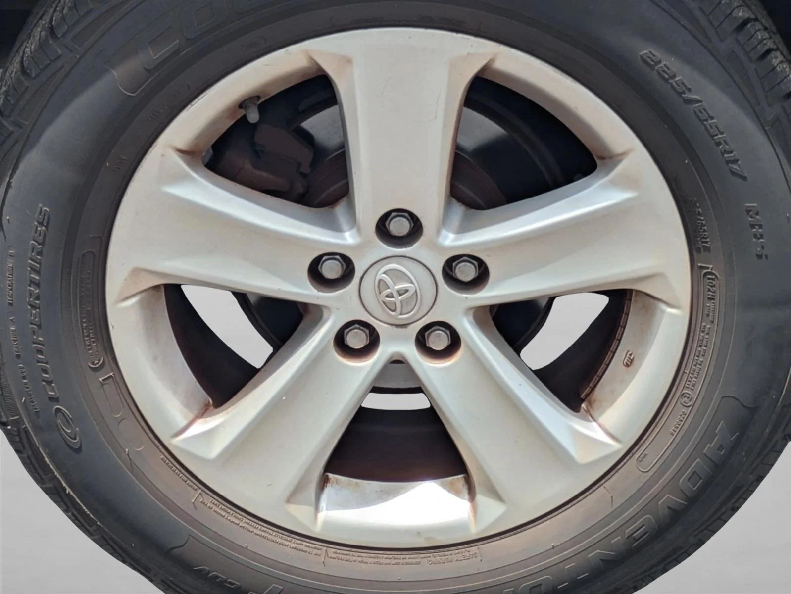Used 2014 Pyrite Mica Toyota XLE image 16