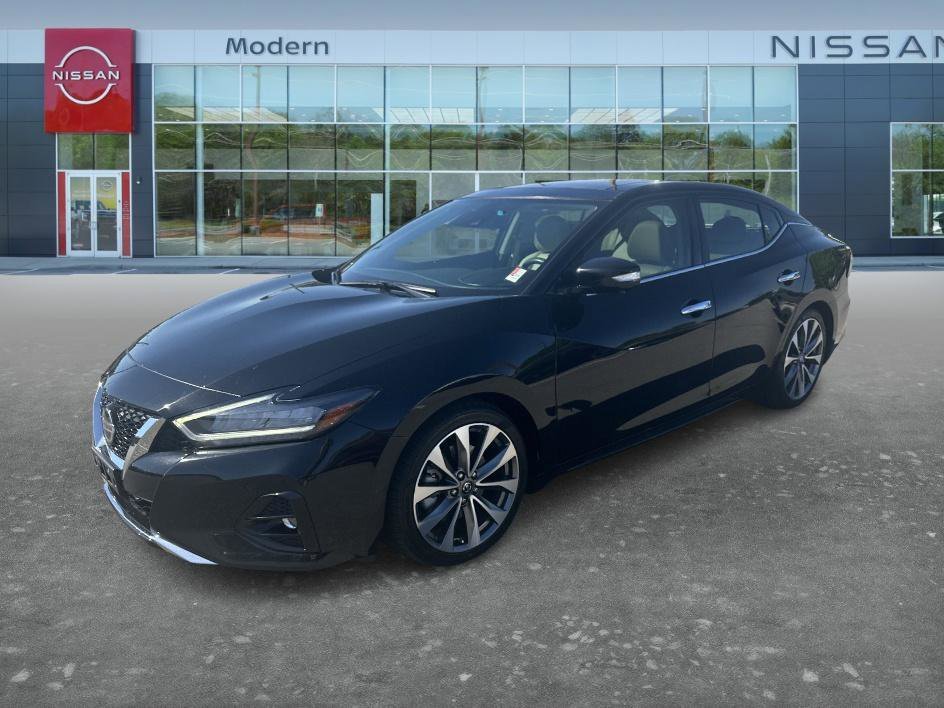 2022 Nissan Maxima Platinum's photo