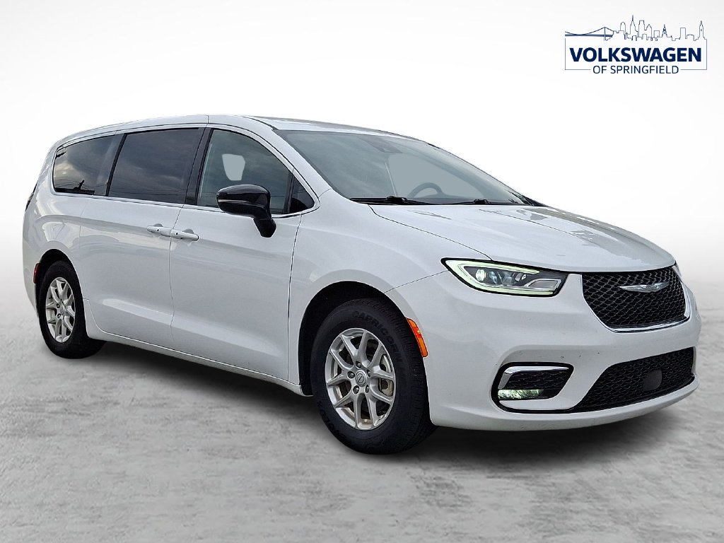 2025 Chrysler Pacifica