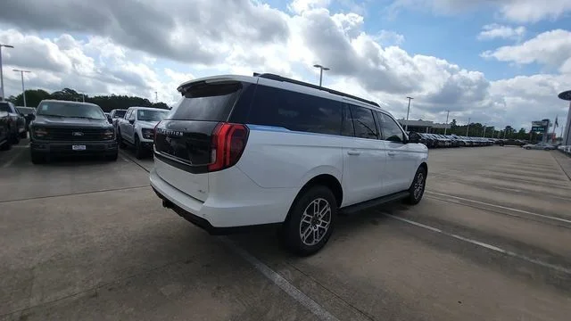 New 2026 Star White Metallic Tri-Coat Ford Active image 12