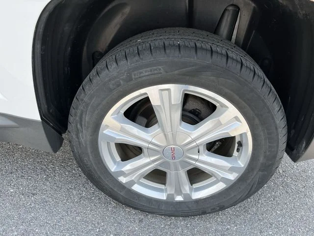 Used 2017 White GMC SLE-1 image 19
