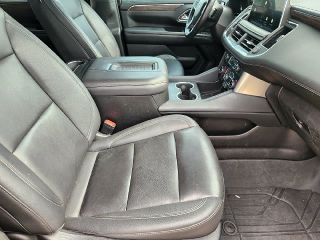 2022 Chevrolet Suburban Z71 - Photo 13