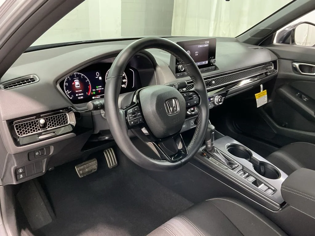 2024 Honda Civic Sport - Photo 17