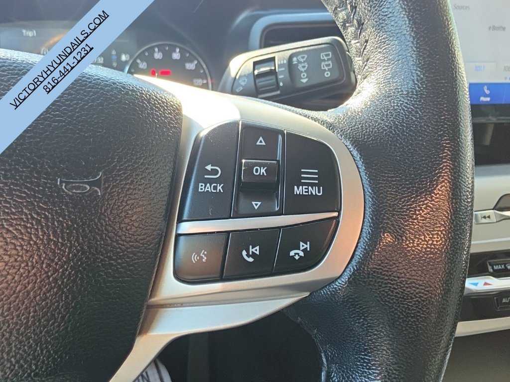 Used 2022 Silver Ford XLT image 23
