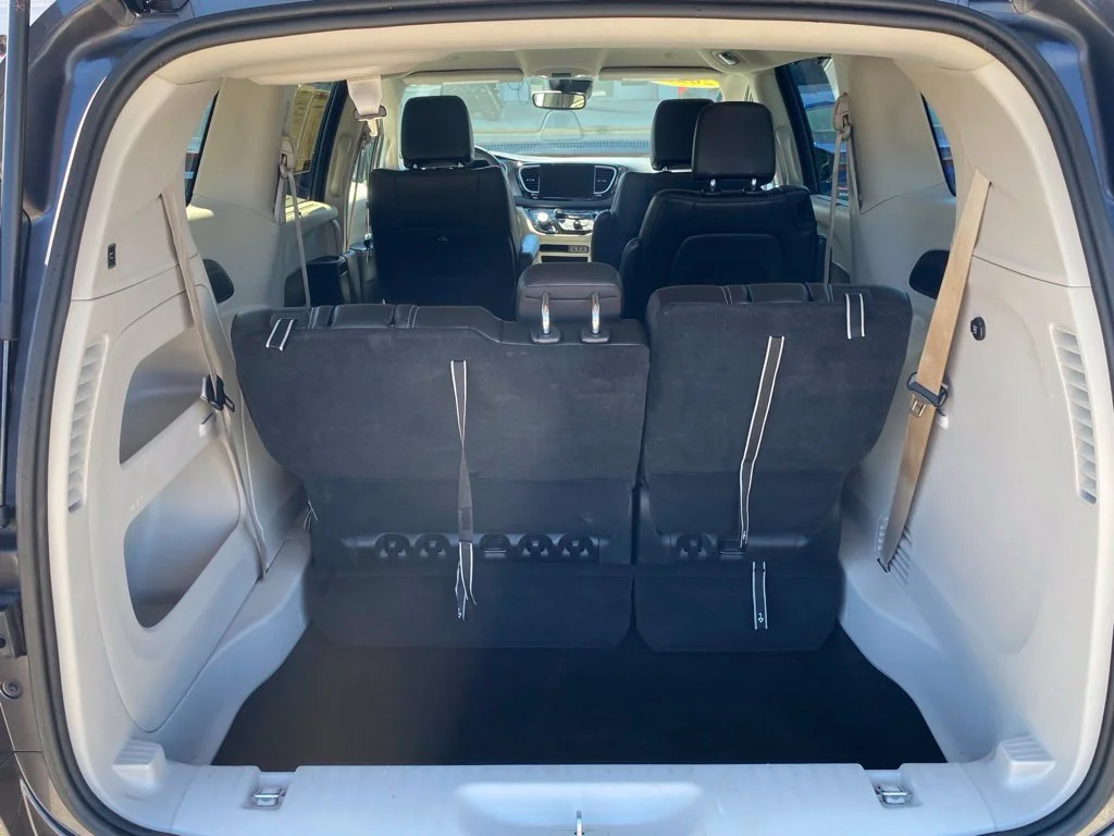Used 2023 Gray Chrysler Touring L image 11