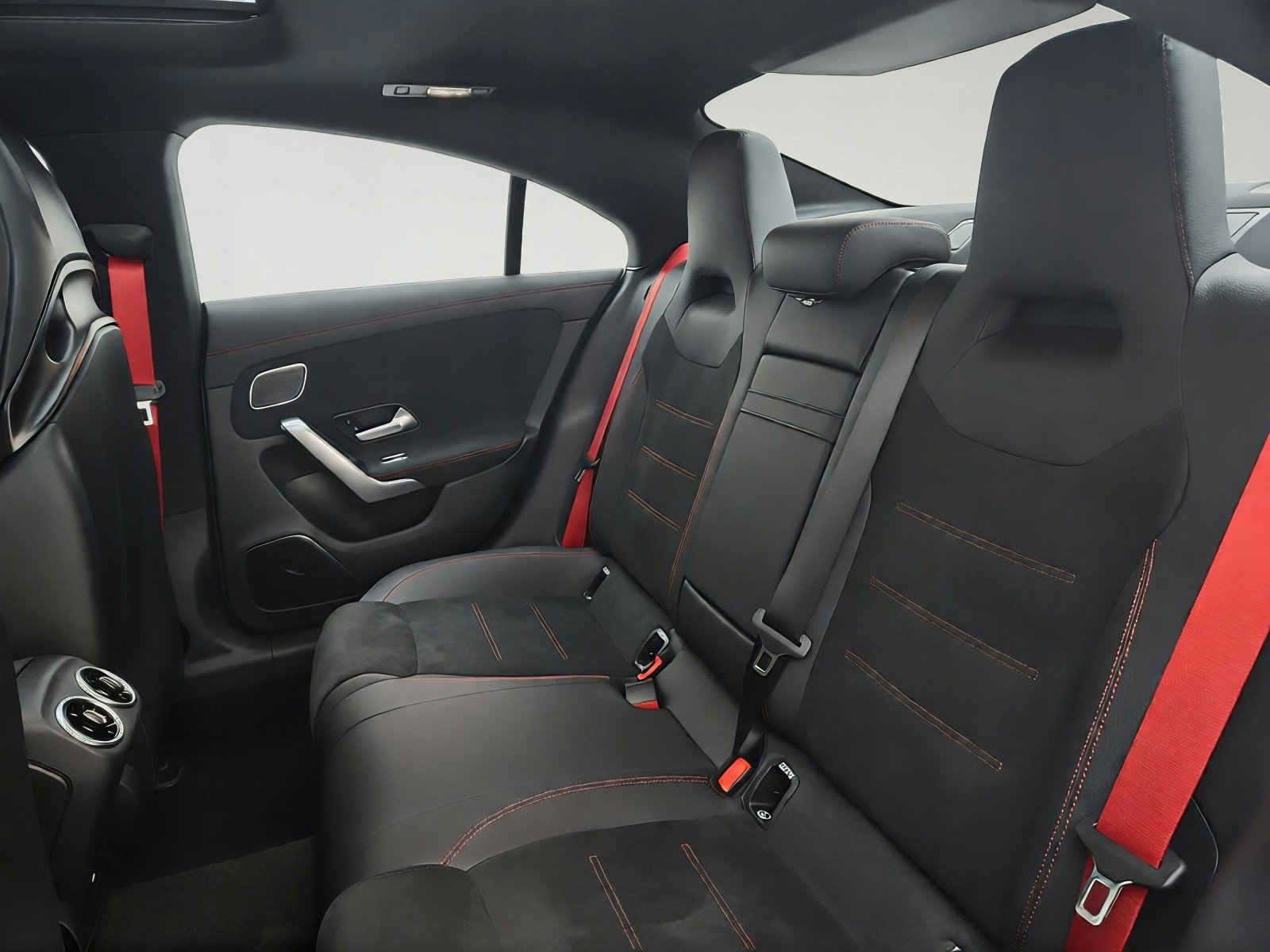 Certified Used 2025 MANUFAKTUR Mountain Grey Magno Mercedes-Benz AMG® CLA 45 image 28