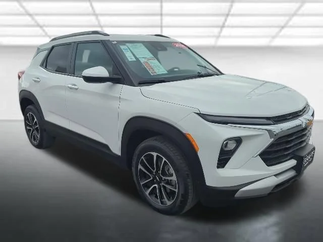 2025 Chevrolet Trailblazer LT AWD's photo