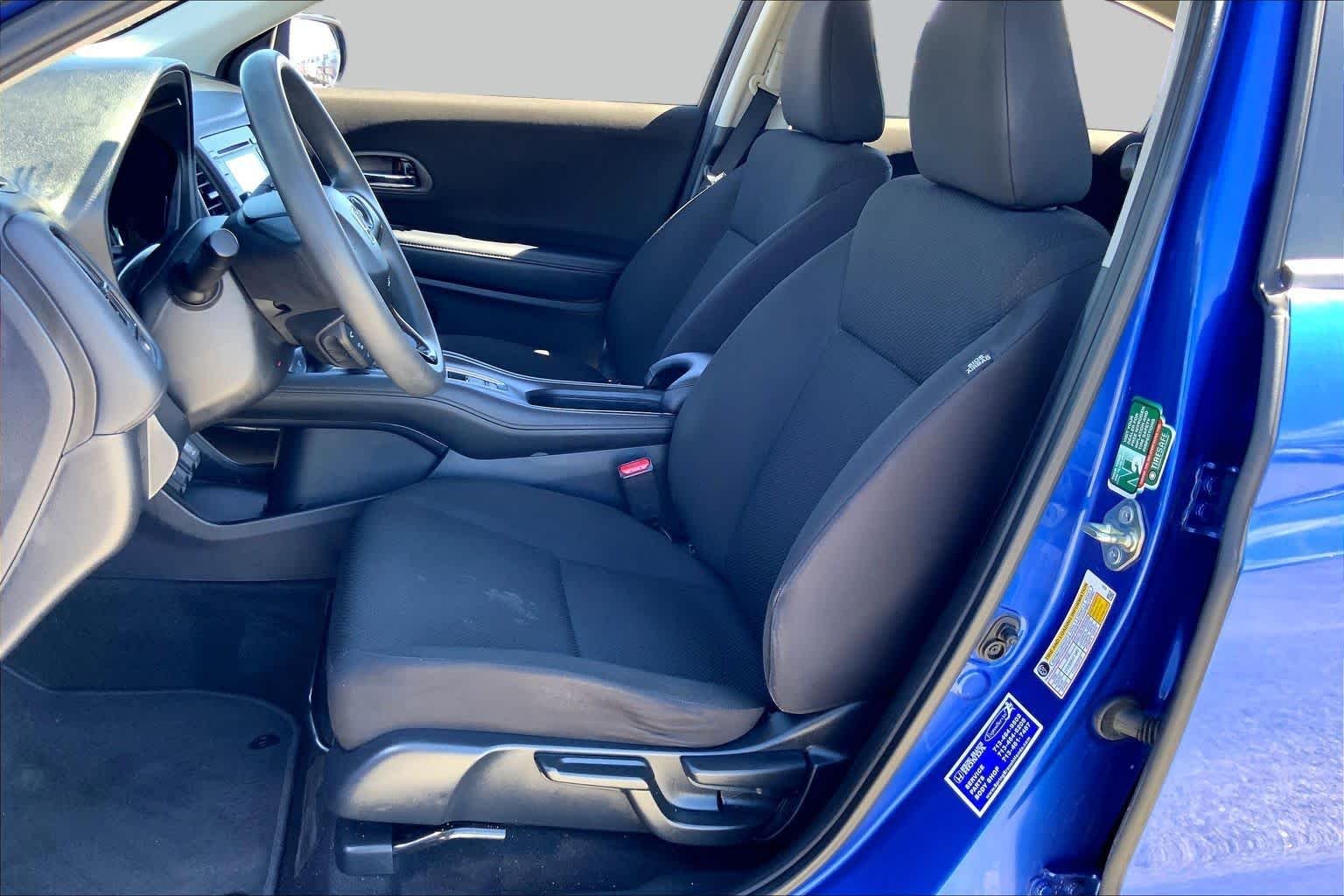 Used 2018 Aegean Blue Metallic Honda LX image 8