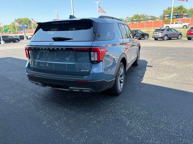 New 2026 Vapor Blue Metallic Ford Active image 3