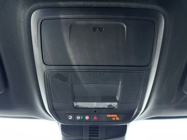 New 2026 Mosaic Black Metallic Chevrolet LT image 39