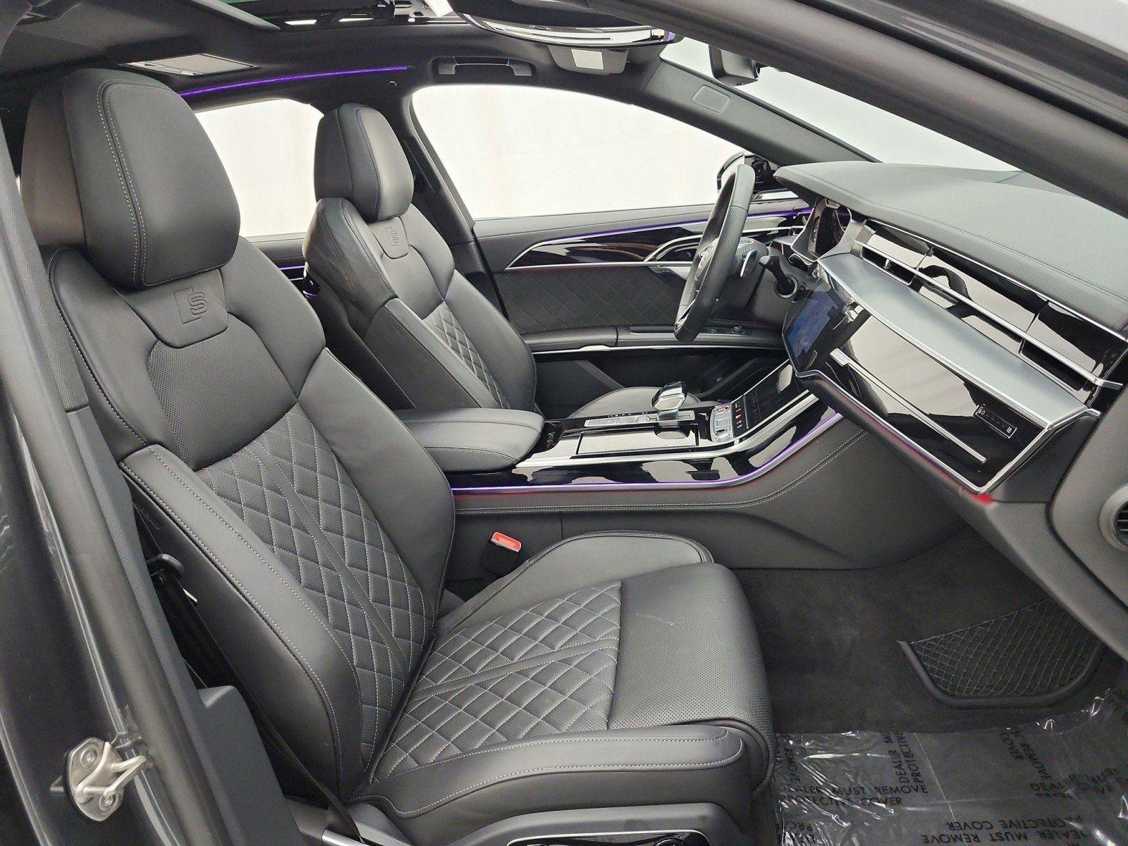 Used 2024 Daytona Gray Pearl Effect Audi 4.0 TFSI image 19