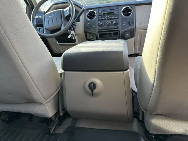 Used 2008 Silver Ford XLT image 21