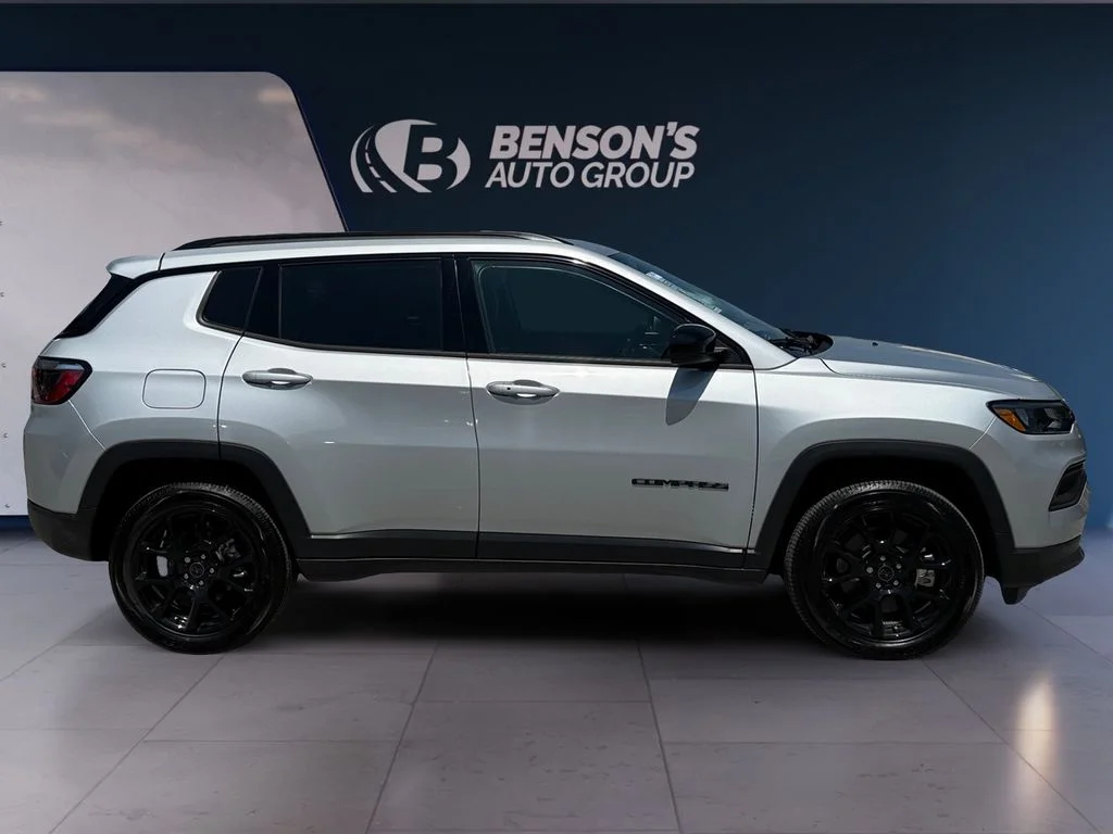 New 2026 Silver Jeep Latitude image 6