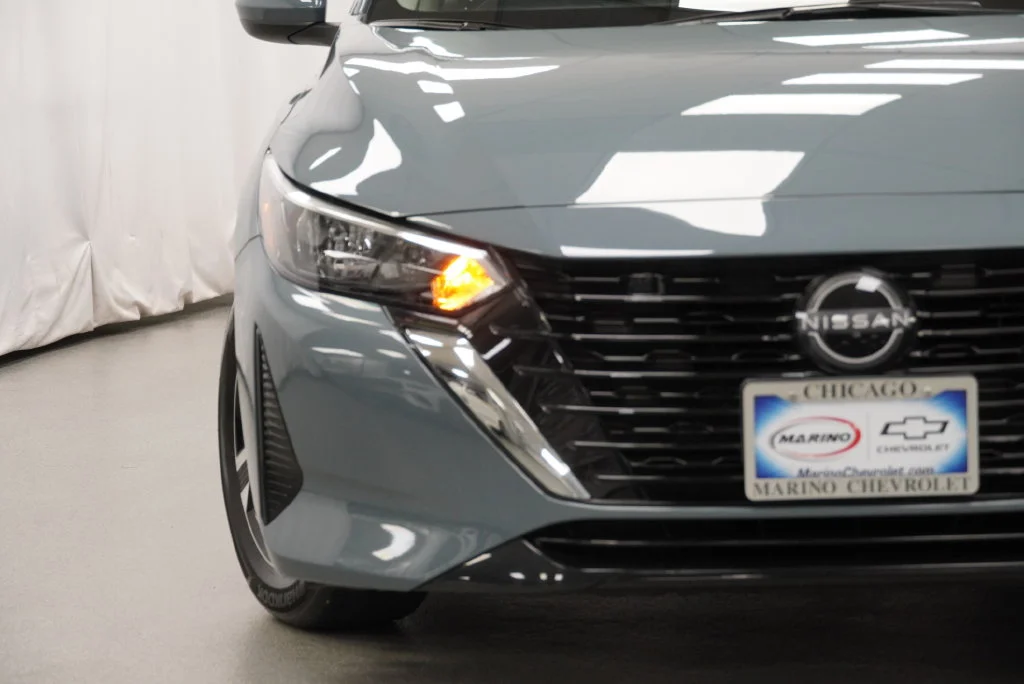 Used 2024 Gray Nissan SV Xtronic CVT image 34