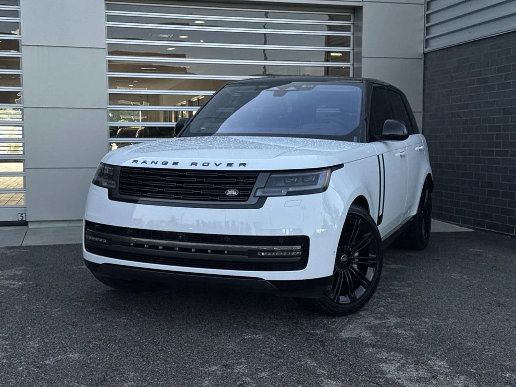 2022 Land Rover Range Rover 3.0 P360 MHEV's photo