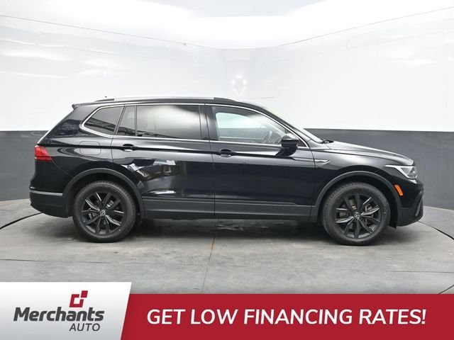 Used 2024 Black Volkswagen 2.0T SE image 9