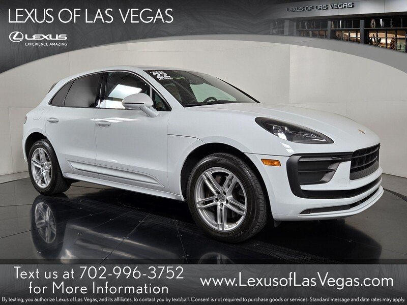 2022 Porsche Macan Base