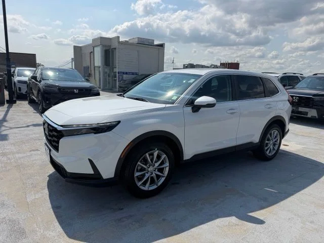 Used 2026 White Honda EX image 3