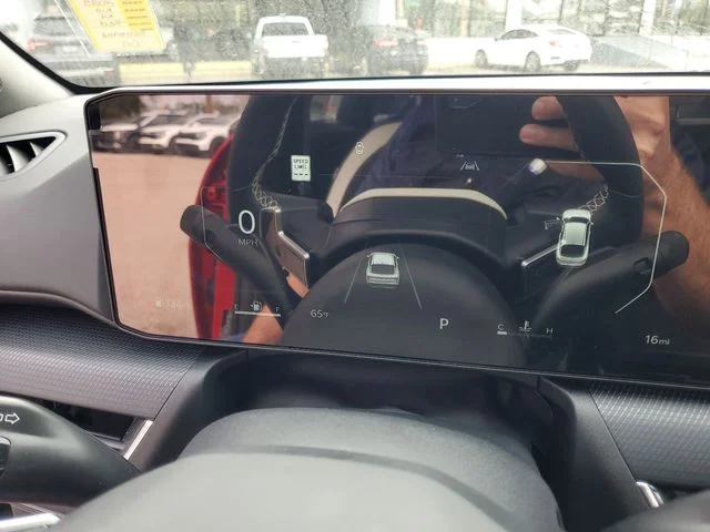 2025 Kia K4 GT-Line Turbo - Photo 14