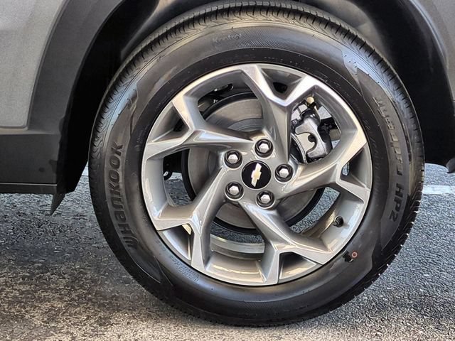 New 2026 Sterling Gray Metallic Chevrolet LT image 30