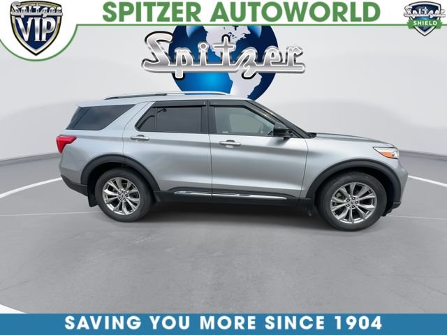 Used 2023 Silver Ford Limited image 10
