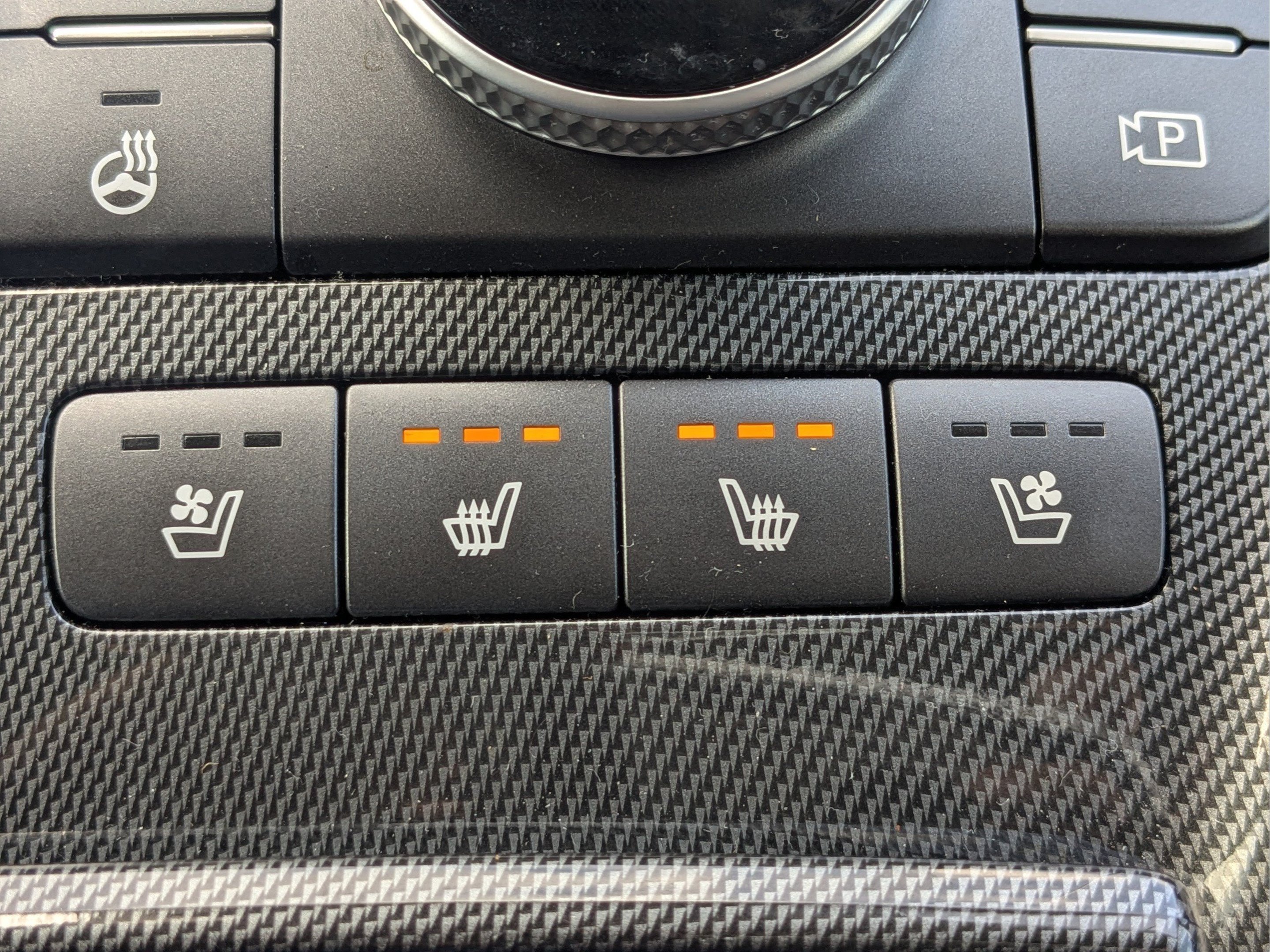 2021 Hyundai Santa Fe Limited - Photo 29