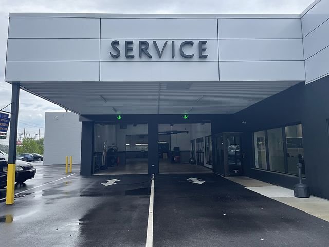 Used 2023 Red Honda RTL image 35