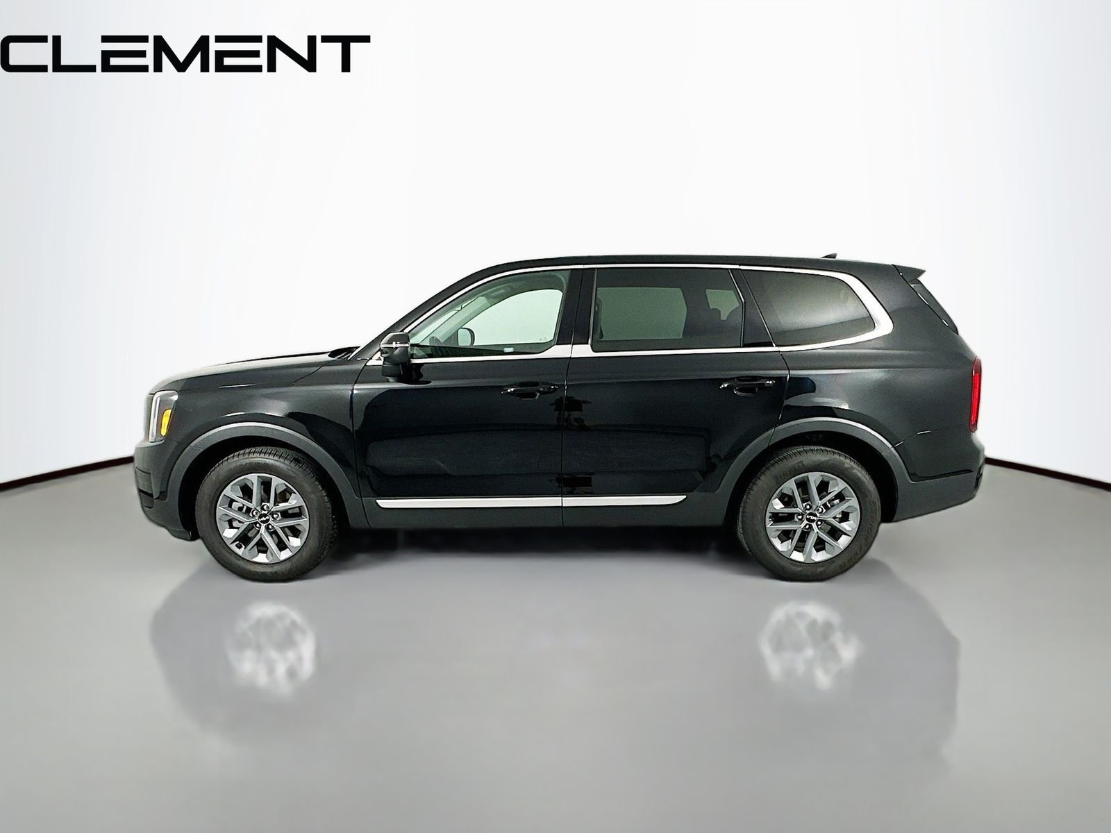 2025 Kia Telluride LX - Photo 6