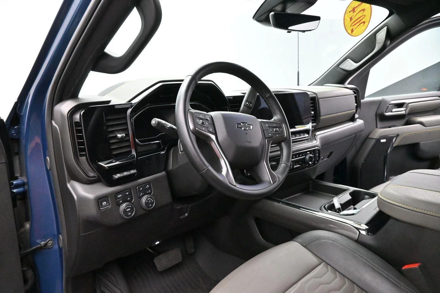 Used 2024 Lakeshore Blue Metallic Chevrolet ZR2 image 15