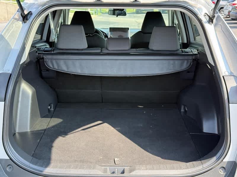 Used 2025 Silver Sky Metallic Toyota XLE image 7