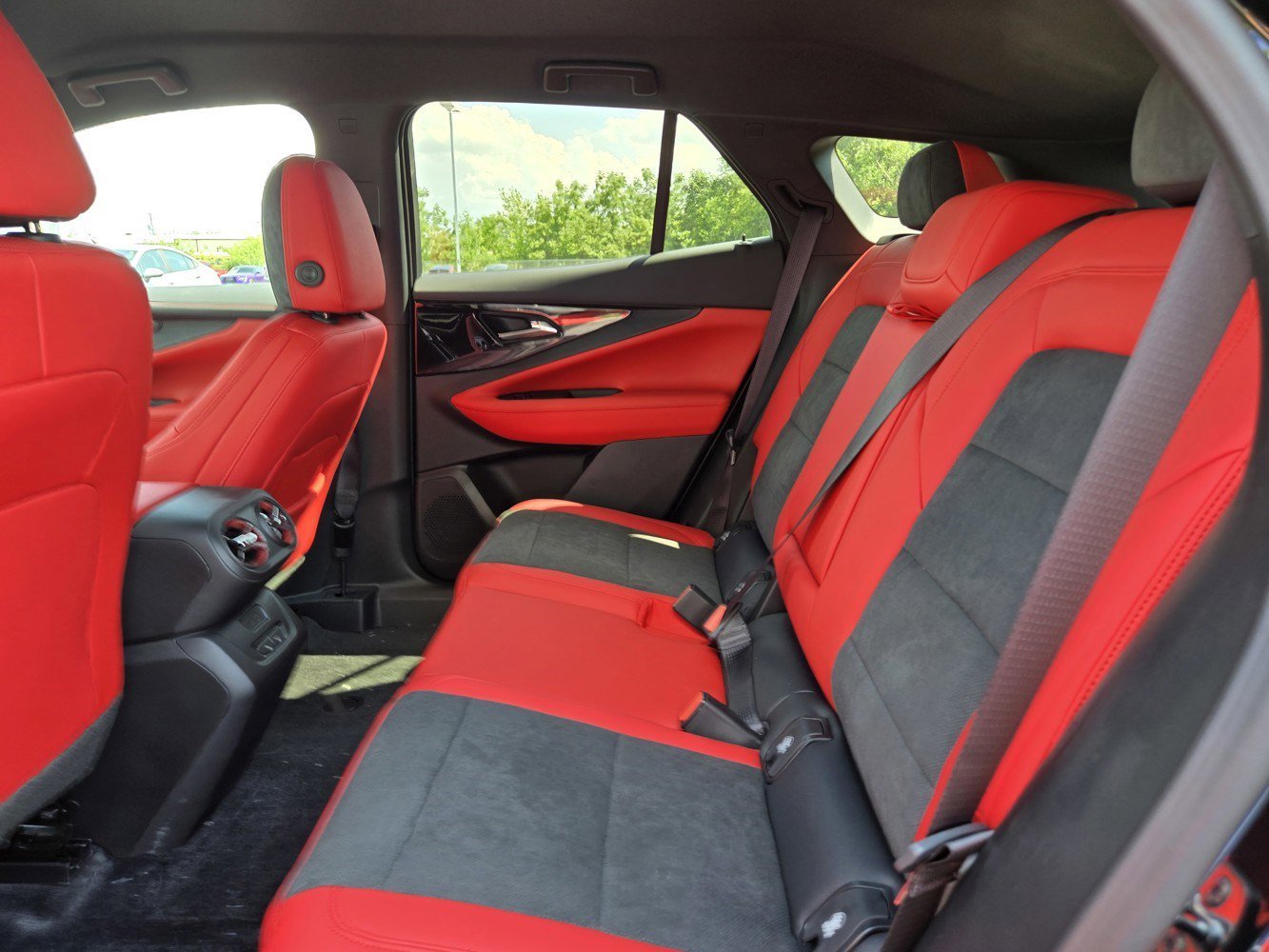 2025 Chevrolet Blazer EV RS - Photo 17