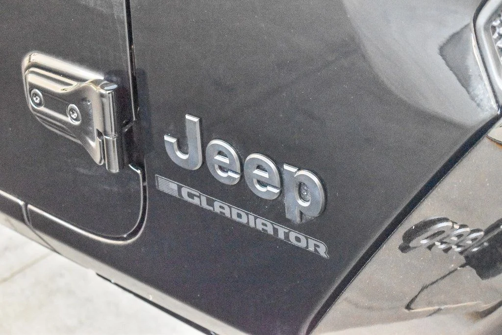 New 2026 Black Clearcoat Jeep Sport S image 9