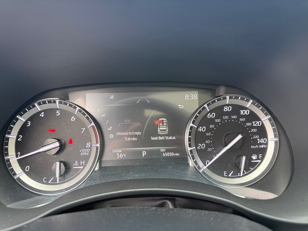 Used 2022 Silver Toyota XLE image 15