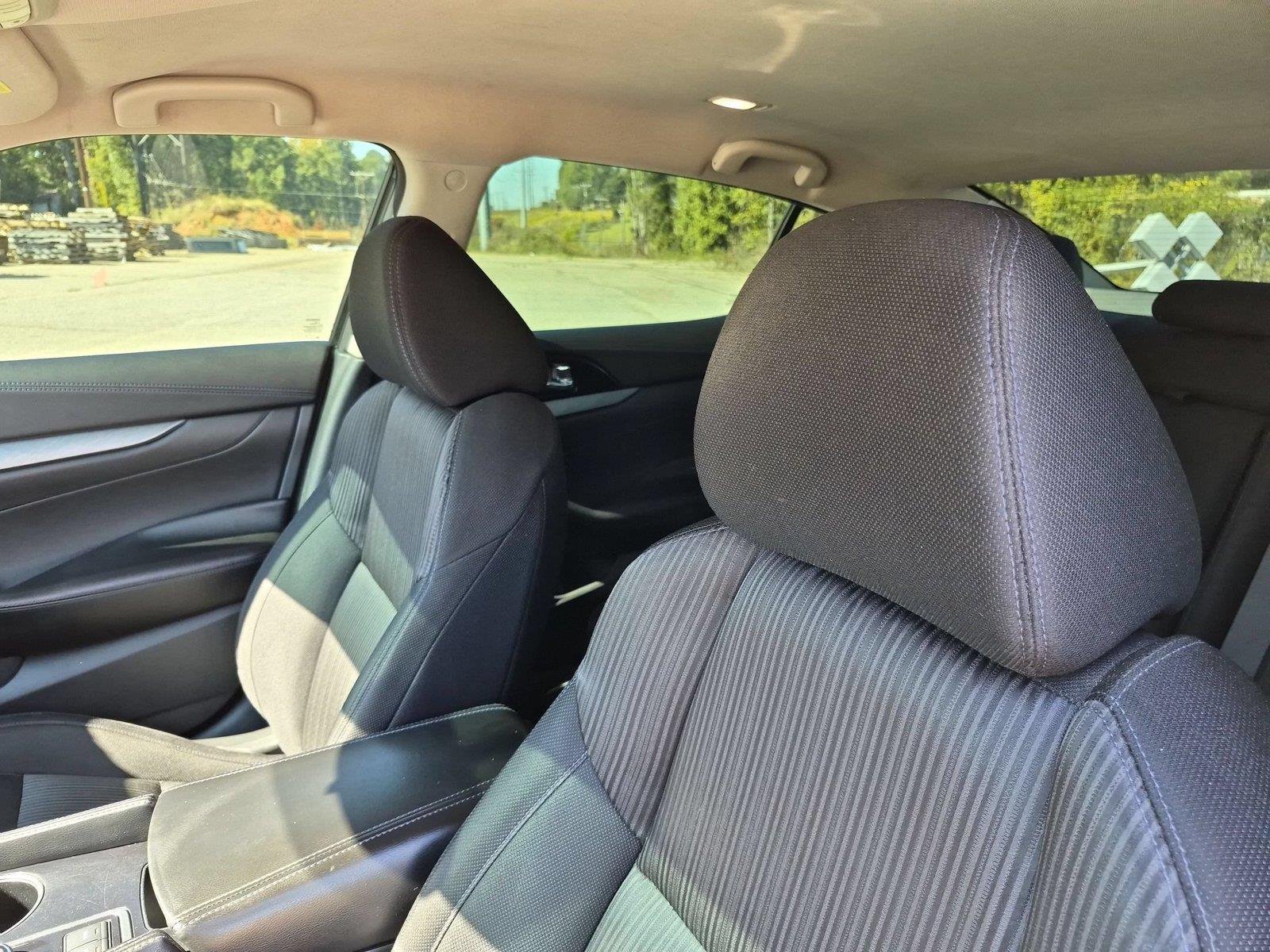 Used 2016 Super Black Nissan 3.5 S image 17