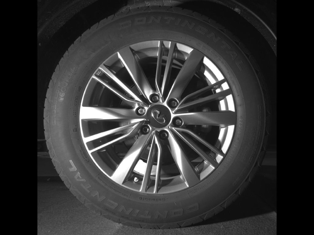 Used 2022 Black INFINITI LUXE image 23