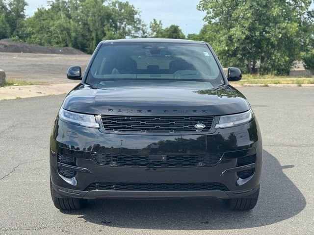 New 2026 Santorini Black Land Rover SE image 8