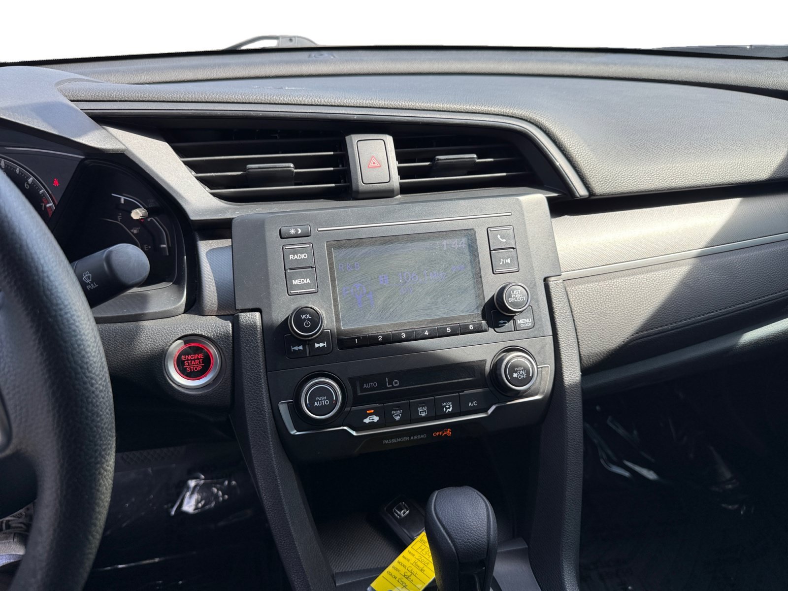 Used 2018 Polished Metal Metallic Honda LX-P image 12