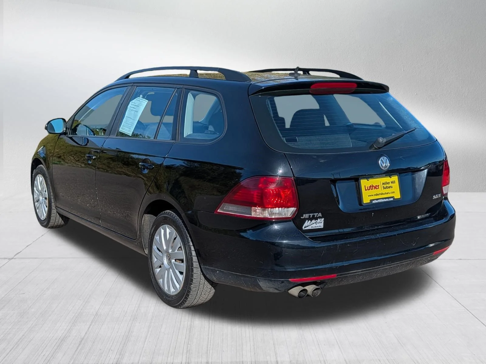 Used 2014 Black Uni Volkswagen S image 5
