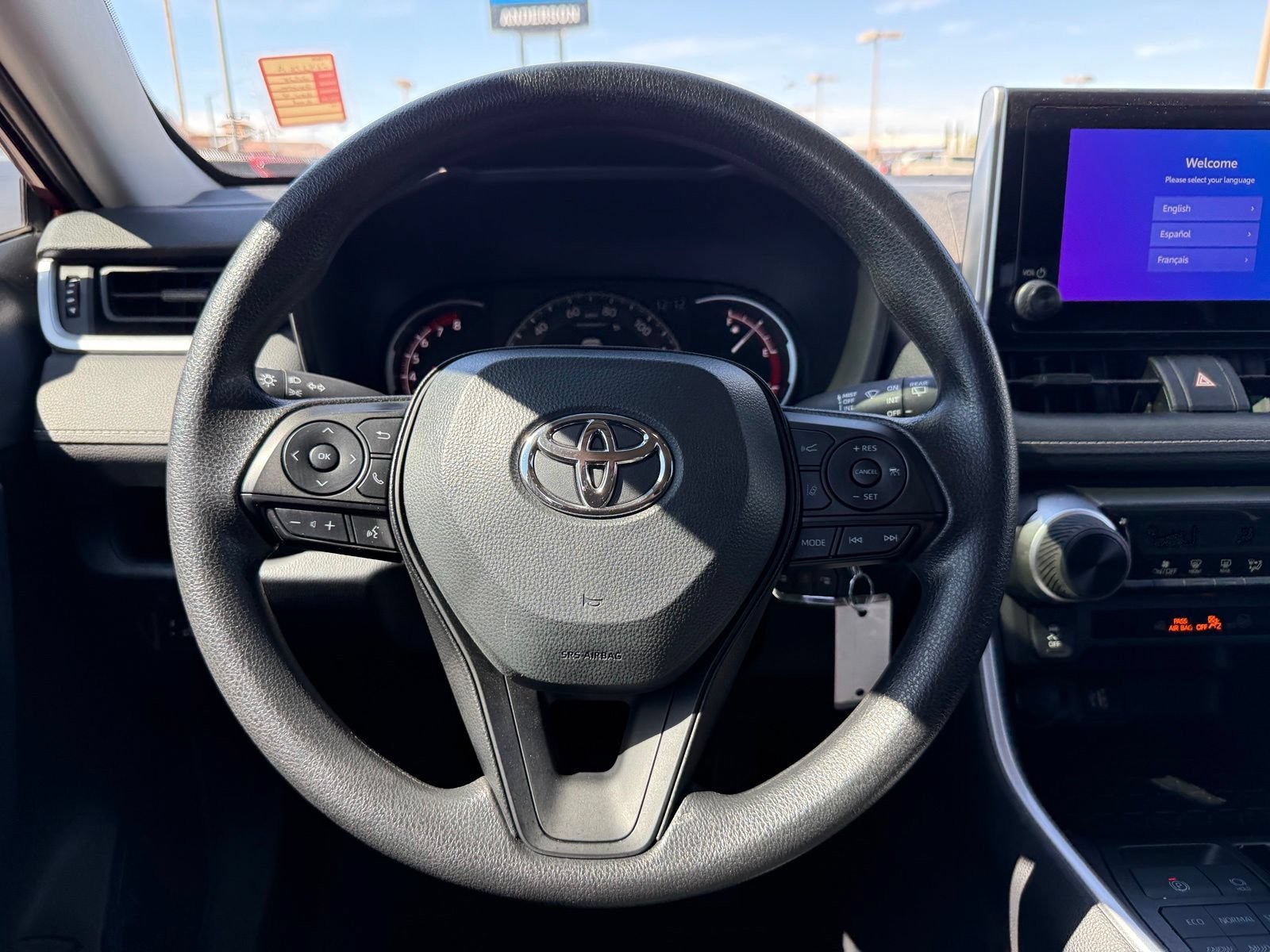 2025 Toyota RAV4 LE - Photo 17