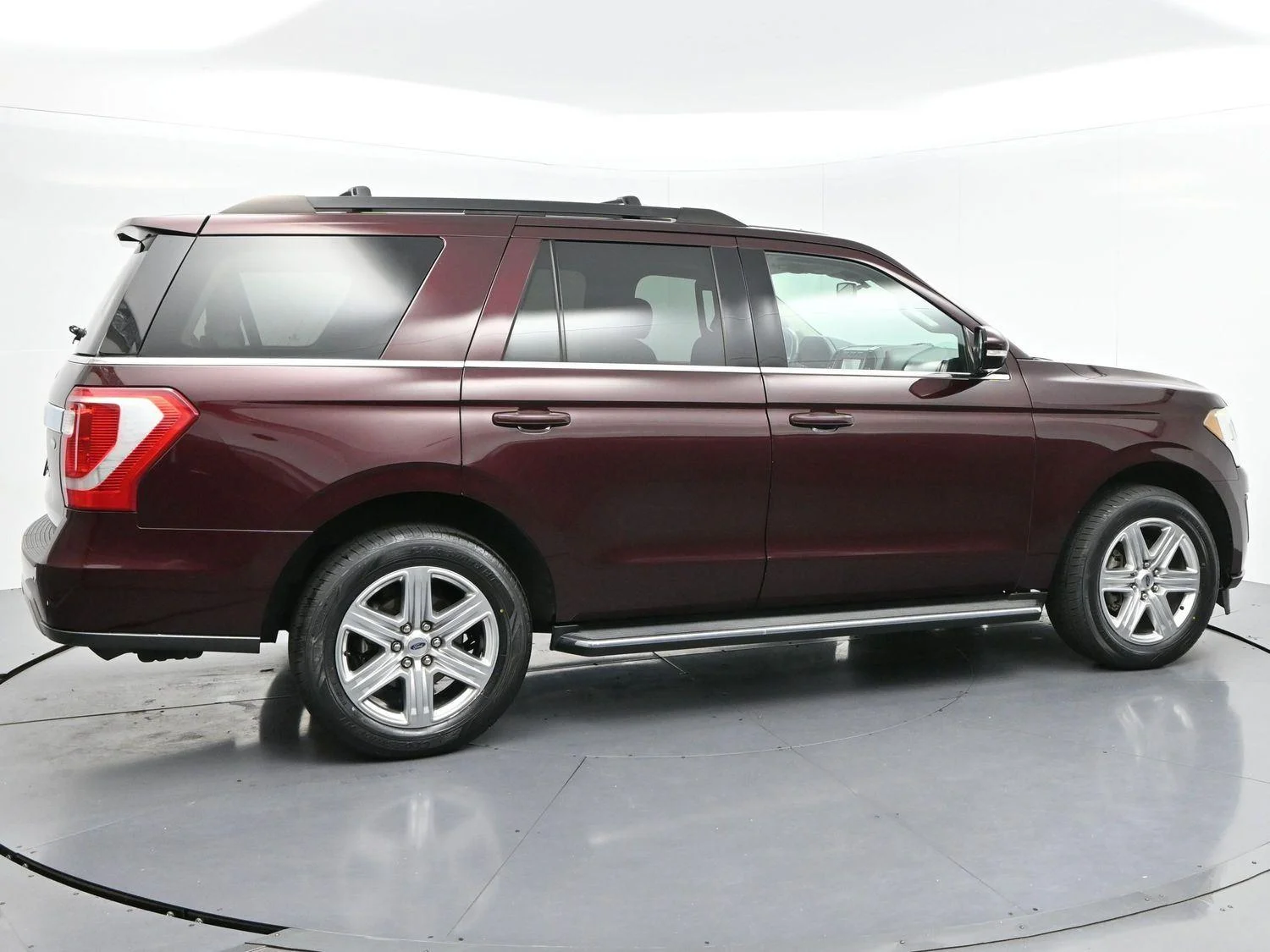 Used 2020 Burgundy Velvet Metallic Tinted Clearcoat Ford XLT image 8