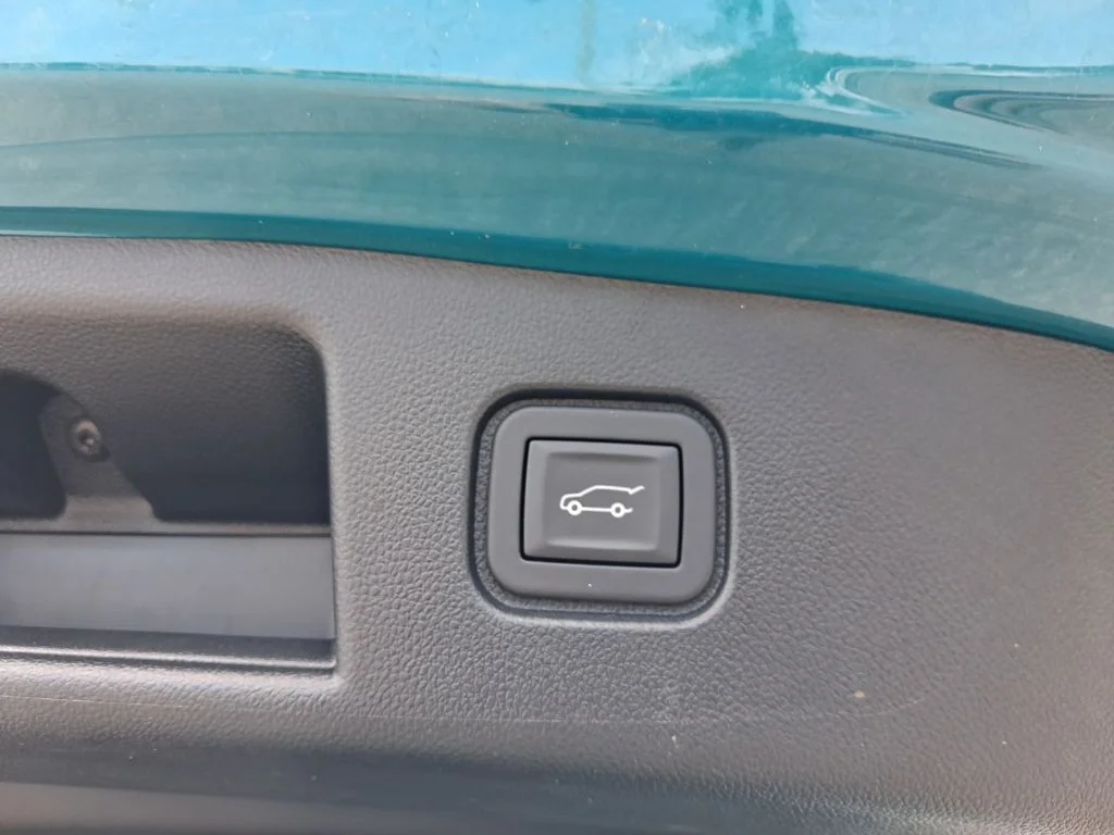 Used 2025  Honda Touring image 12