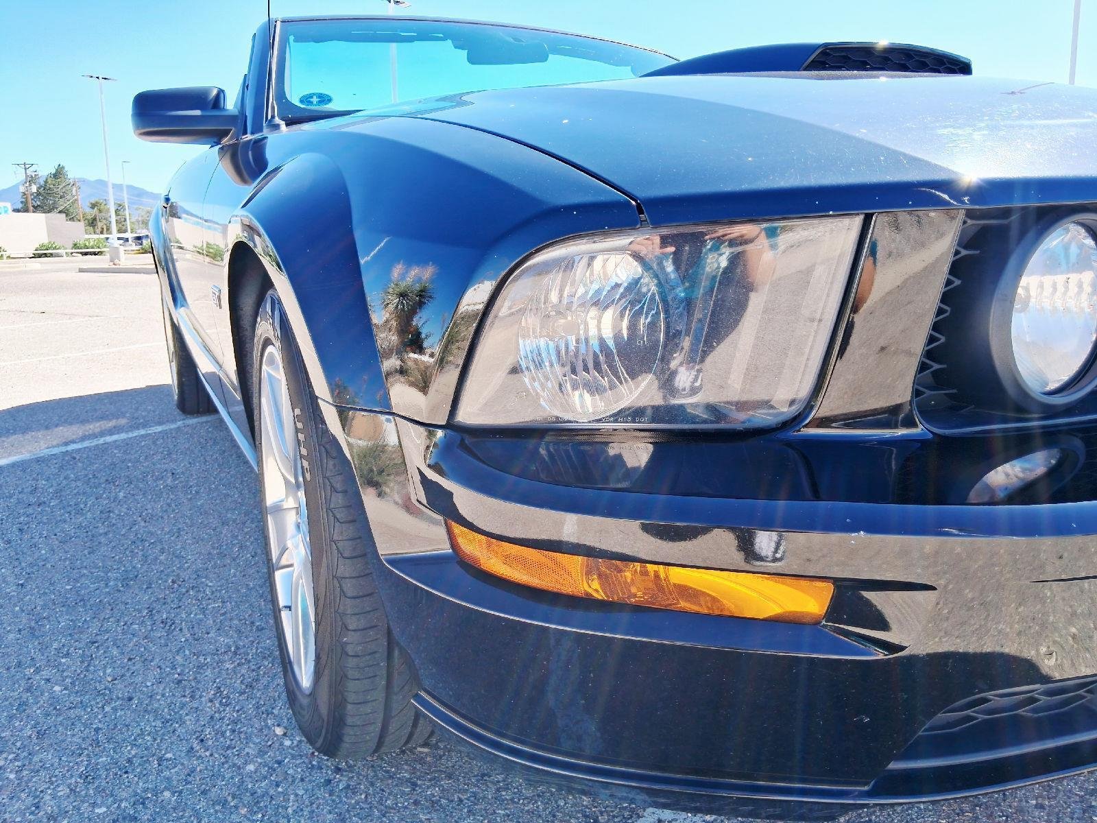 Used 2007  Ford GT Deluxe image 10