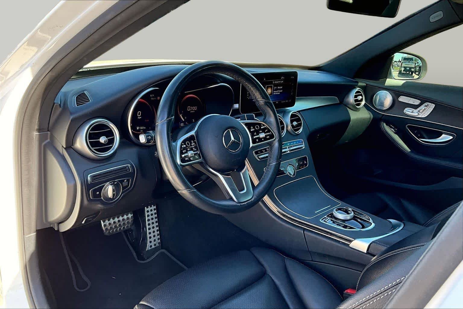Used 2020 Polar White Mercedes-Benz C 300 image 17