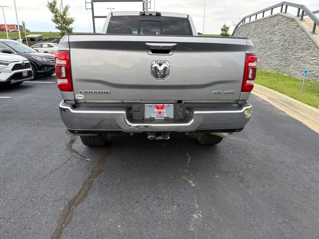 Used 2022 Silver Ram Laramie image 6
